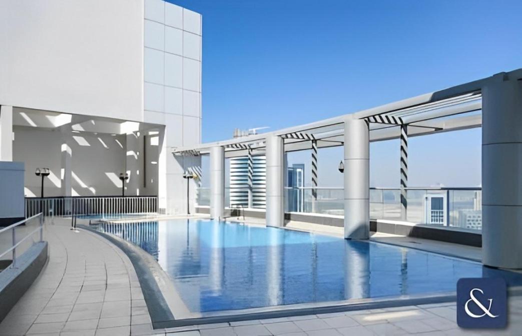 Burj Al Nujoom Downtown, Mall, Fountain Views & Burj Khalifa شقة دبي