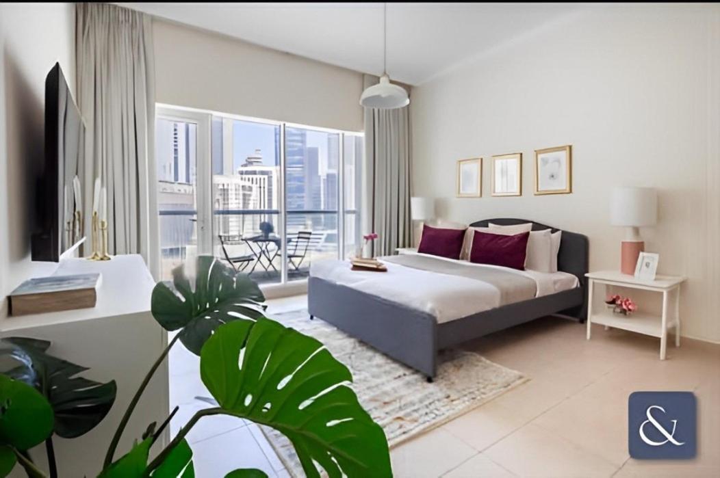 شقة Burj Al Nujoom Downtown, Mall, Fountain Views & Burj Khalifa *